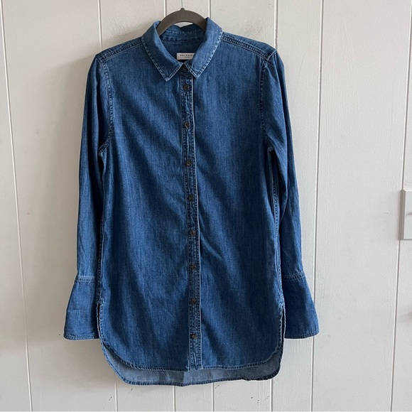 Equipment Femme Arlette Chambray Denim Button Down Tunic Top - Picture 1 of 13